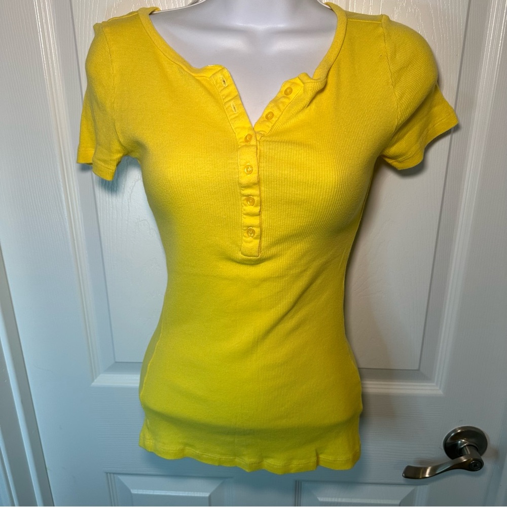 Copper Key yellow blouse 100% Cotton S
